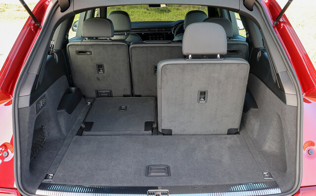 アウディ Q7 インテリア アウディ Q7 インテリア