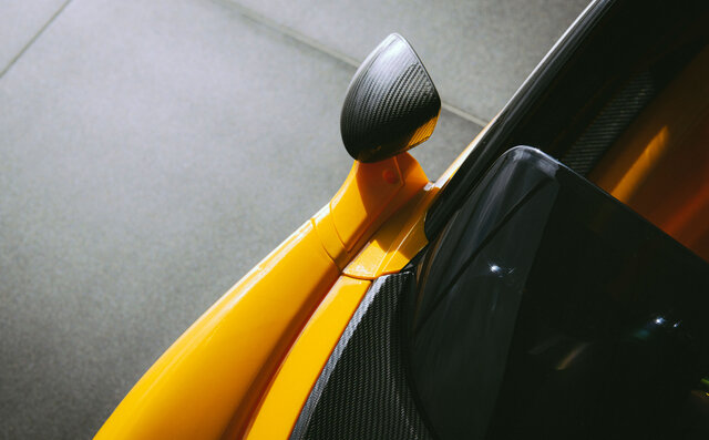 McLaren Senna マクラーレン セナ McLaren Senna マクラーレン セナ