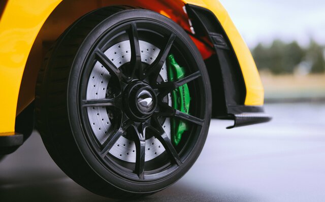 McLaren Senna マクラーレン セナ McLaren Senna マクラーレン セナ