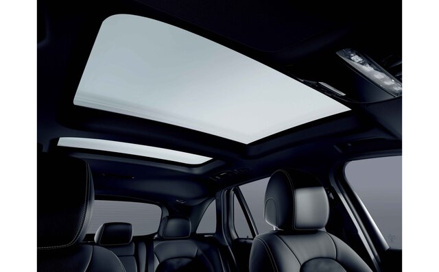 パノラミックスライディンルーフ