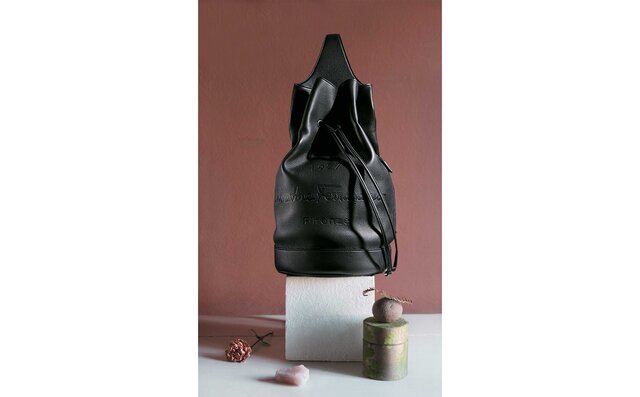 Salvatore Ferragamo サルヴァトーレ フェラガモ Salvatore Ferragamo サルヴァトーレ フェラガモ