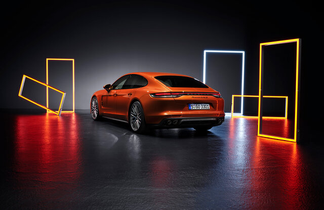 PORSCHE Panamera ポルシェ パナメーラ PORSCHE Panamera ポルシェ パナメーラ