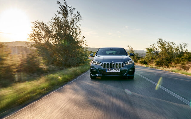 BMW 218d グランクーペ エクステリア