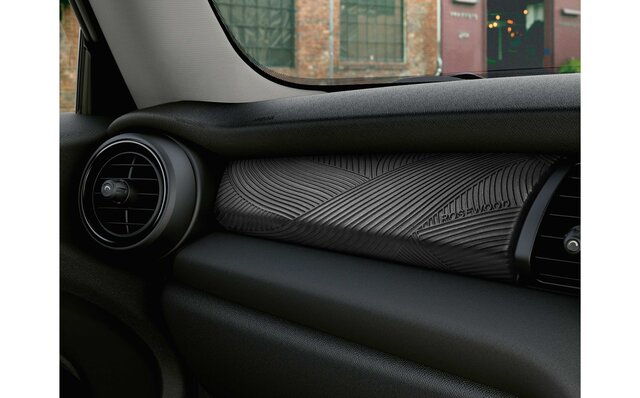 MINI 5 Door Rosewood Edition