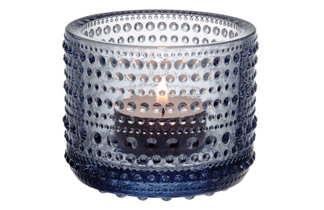 仕上がりはワン&オンリー。100%リサイクルガラスを用いたコレクション iittala 仕上がりはワン&オンリー。100%リサイクルガラスを用いたコレクション iittala