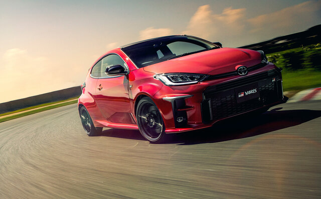 GRヤリスデビューを記念したオンラインイベントを開催