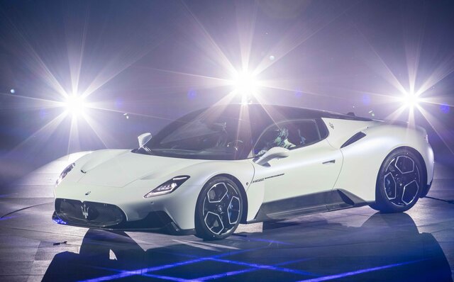 マセラティ、新型スーパースポーツカー「MC20」をワールドプレミア