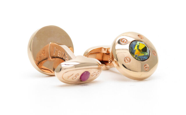 普遍のドレスアップスタイルを完成させる老舗カフリンクスメゾンの新コレクション|Louis FAGLIN 普遍のドレスアップスタイルを完成させる老舗カフリンクスメゾンの新コレクション|Louis FAGLIN