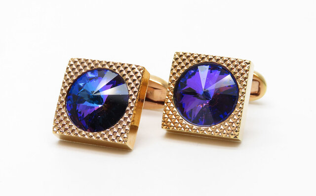 普遍のドレスアップスタイルを完成させる老舗カフリンクスメゾンの新コレクション|Louis FAGLIN 普遍のドレスアップスタイルを完成させる老舗カフリンクスメゾンの新コレクション|Louis FAGLIN