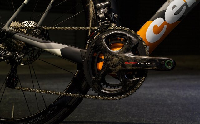 ランボルギーニ、サーヴェロがコラボレーションした63台限定のロードバイクを発表｜Lamborghini