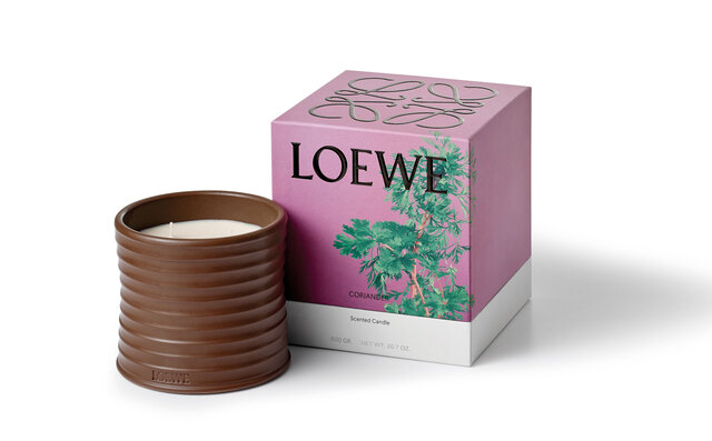 ロエベから初となるホームセンツ コレクションが登場|LOEWE ロエベから初となるホームセンツ コレクションが登場|LOEWE