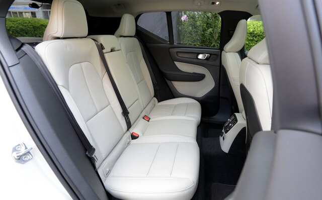 近頃のボルボの底力を見た──ボルボ XC40のPHEVに試乗|VOLVO 近頃のボルボの底力を見た──ボルボ XC40のPHEVに試乗|VOLVO