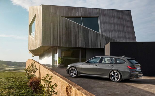 ビー・エム・ダブリュー、3シリーズツーリングに新エントリーグレードを追加|BMW ビー・エム・ダブリュー、3シリーズツーリングに新エントリーグレードを追加|BMW