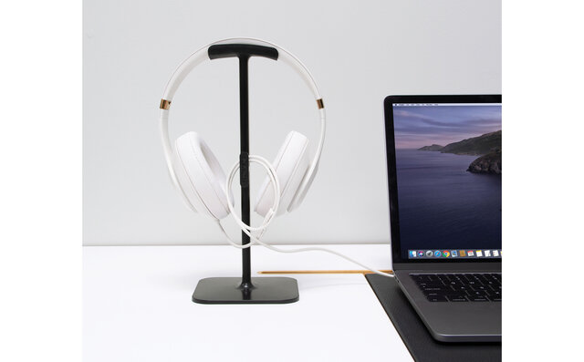 ヘッドホンを美しくディスプレイ。ゴム製フレキシブルヘッドレスト|Bluelounge ヘッドホンを美しくディスプレイ。ゴム製フレキシブルヘッドレスト|Bluelounge