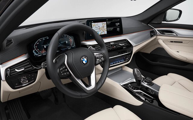 マイナーチェンジを受けた新型BMW5シリーズのセダンとツーリングが発売｜BMW