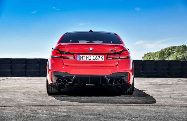 BMW、5シリーズベースの高性能モデル、M5とM550i xDriveを発売|BMW BMW、5シリーズベースの高性能モデル、M5とM550i xDriveを発売|BMW