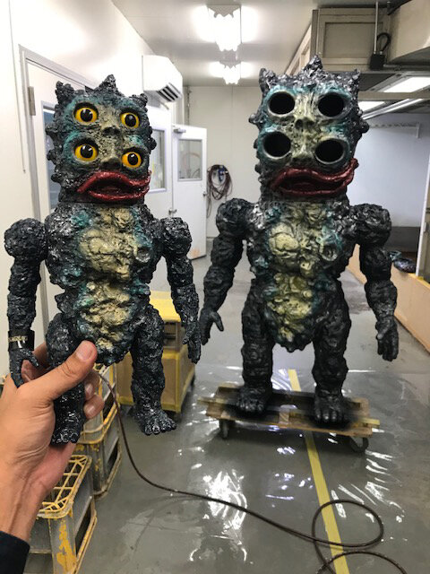 全高6フィートのNAGNAGNAG「FOUR EYES」が完成するまで|MEDICOM TOY 全高6フィートのNAGNAGNAG「FOUR EYES」が完成するまで|MEDICOM TOY