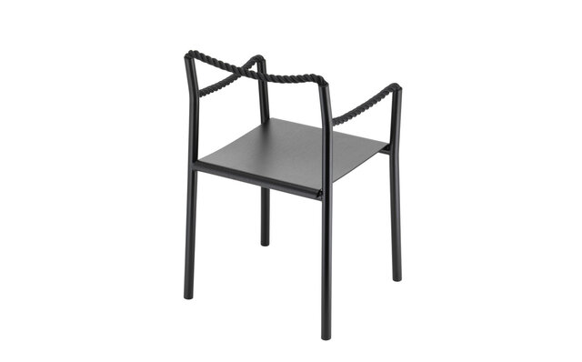 新作「ロープ チェア」と「トゥプラ 壁付け フック」が日本で発売開始|Artek  新作「ロープ チェア」と「トゥプラ 壁付け フック」が日本で発売開始|Artek