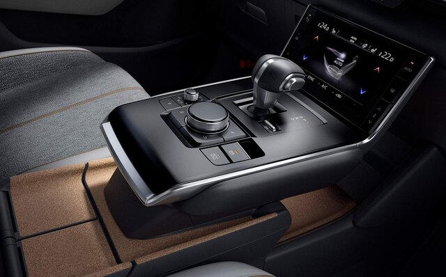 マツダ、新型クロスオーバーSUV「MX-30」を発表|Mazda マツダ、新型クロスオーバーSUV「MX-30」を発表|Mazda