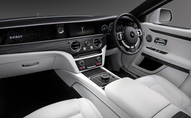 デザインコンセプトは脱贅沢！ 新型ロールス･ロイス「ゴースト」が日本デビュー ｜ROLLS-ROYCE