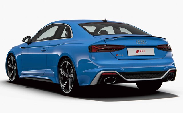 RS 4モデルがよりスポーティなエクステリアにブラッシュアップ｜Audi