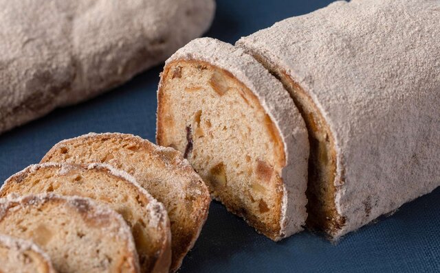 おうちクリスマスを盛り上げるカラフルでハッピーなクリスマスケーキ｜GRAND HYATT TOKYO