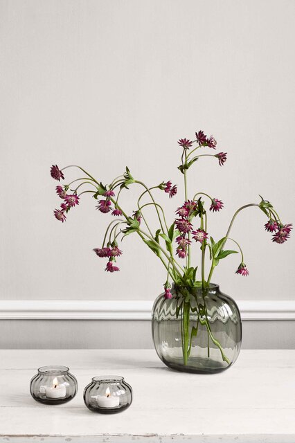 フラワーベースで知られる「PRIMULA」シリーズに新商品| HOLMEGAARD フラワーベースで知られる「PRIMULA」シリーズに新商品| HOLMEGAARD