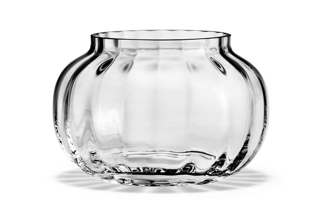 フラワーベースで知られる「PRIMULA」シリーズに新商品| HOLMEGAARD フラワーベースで知られる「PRIMULA」シリーズに新商品| HOLMEGAARD