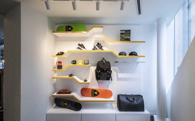 六本木に世界2拠点目となる「THE LOUNGE TOKYO」をオープン｜Lamborghini