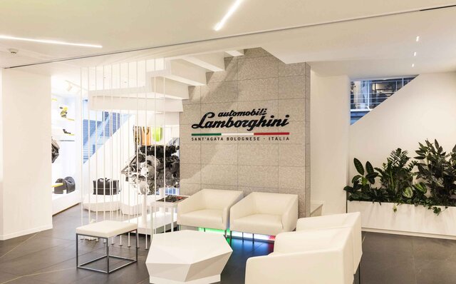 六本木に世界2拠点目となる「THE LOUNGE TOKYO」をオープン｜Lamborghini