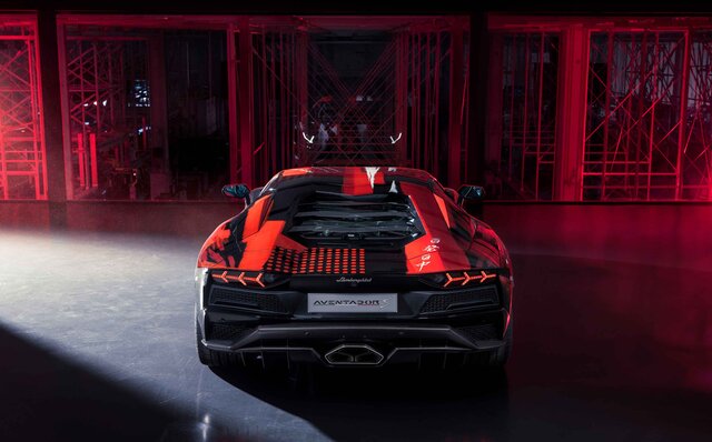 六本木に世界2拠点目となる「THE LOUNGE TOKYO」をオープン｜Lamborghini