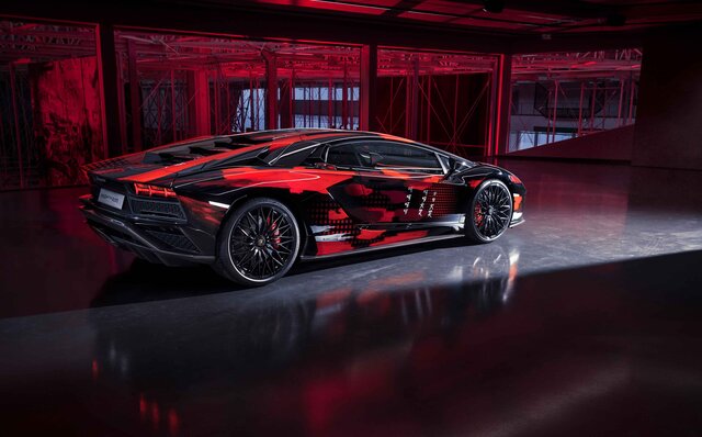 六本木に世界2拠点目となる「THE LOUNGE TOKYO」をオープン｜Lamborghini