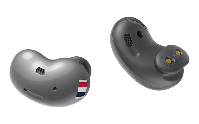 Galaxy とThom Browne のコラボレーション第二弾Galaxy Z Fold2 Thom Browne Editionが日本上陸|Galaxy×THOM BROWNE Galaxy とThom Browne のコラボレーション第二弾Galaxy Z Fold2 Thom Browne Editionが日本上陸|Galaxy×THOM BROWNE