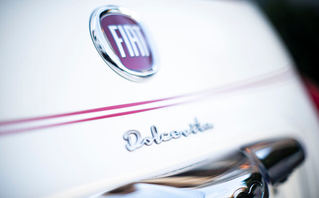 スタイリスト長澤実香とマガジニスト北原徹が語る、現代に蘇った“甘い生活” FIAT 500チンクエチェント ドルチェヴィータの魅力|FIAT スタイリスト長澤実香とマガジニスト北原徹が語る、現代に蘇った“甘い生活” FIAT 500チンクエチェント ドルチェヴィータの魅力|FIAT