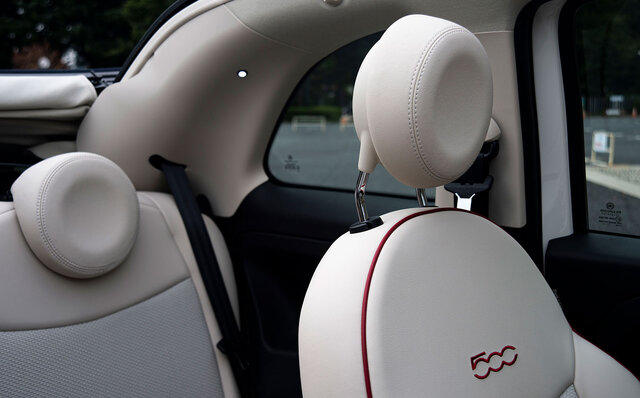 スタイリスト長澤実香とマガジニスト北原徹が語る、現代に蘇った“甘い生活” FIAT 500チンクエチェント ドルチェヴィータの魅力|FIAT スタイリスト長澤実香とマガジニスト北原徹が語る、現代に蘇った“甘い生活” FIAT 500チンクエチェント ドルチェヴィータの魅力|FIAT