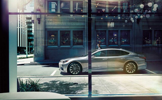 レクサスのフラッグシップモデル、LSがマイナーチェンジ|LEXUS レクサスのフラッグシップモデル、LSがマイナーチェンジ|LEXUS
