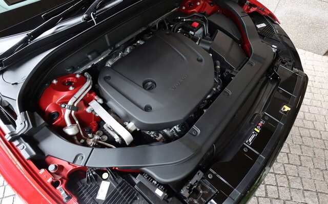 “電動化”されたボルボXC60 B6 Rデザインに試乗|VOLVO “電動化”されたボルボXC60 B6 Rデザインに試乗|VOLVO