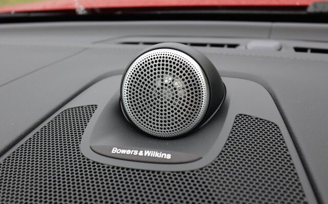 “電動化”されたボルボXC60 B6 Rデザインに試乗|VOLVO “電動化”されたボルボXC60 B6 Rデザインに試乗|VOLVO