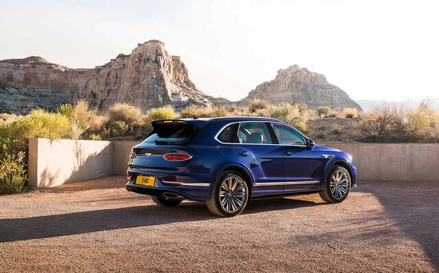 ベンテイガのトップモデル「スピード」が2021年春に日本上陸｜Bentley