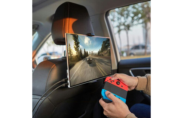 テレワーク時のセカンドディスプレイにも最適なポータブル型液晶ディスプレイ|LINKS テレワーク時のセカンドディスプレイにも最適なポータブル型液晶ディスプレイ|LINKS