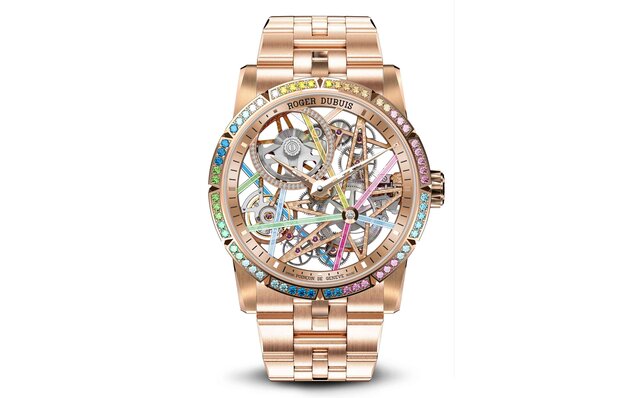 明暗でまったく異なる表情を見せるロジェ・デュブイ「エクスカリバー ブラックライト」｜ROGER DUBUIS