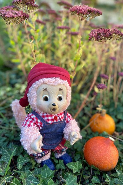 ナタリー・レテがデザインしたモンチッチ「SMAK!」第3弾発売。ひなたかほり×ナタリー・レテ インタビュー|MEDICOM TOY ナタリー・レテがデザインしたモンチッチ「SMAK!」第3弾発売。ひなたかほり×ナタリー・レテ インタビュー|MEDICOM TOY