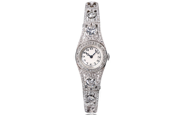 女性たちが愛した、ヴァシュロン・コンスタンタンの美しきヘリテージコレクションが特別来日｜VACHERON CONSTANTIN