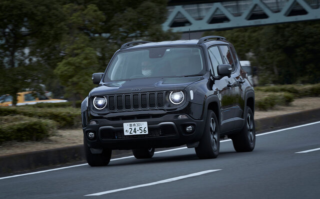 ジープ電動化の嚆矢たるレネゲード 4×e に試乗｜Jeep®