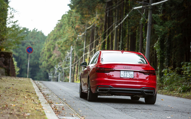 ビッグマイナーチェンジを受けた新型アウディA4に試乗｜Audi