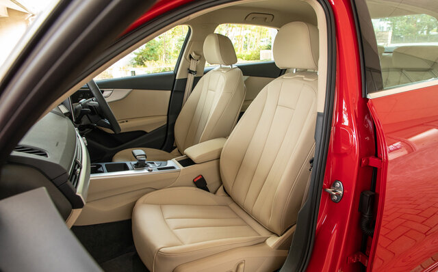 ビッグマイナーチェンジを受けた新型アウディA4に試乗｜Audi