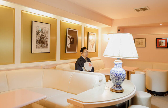 初沢亜利×時津剛＋担当編集者トークショー｜LOUNGE