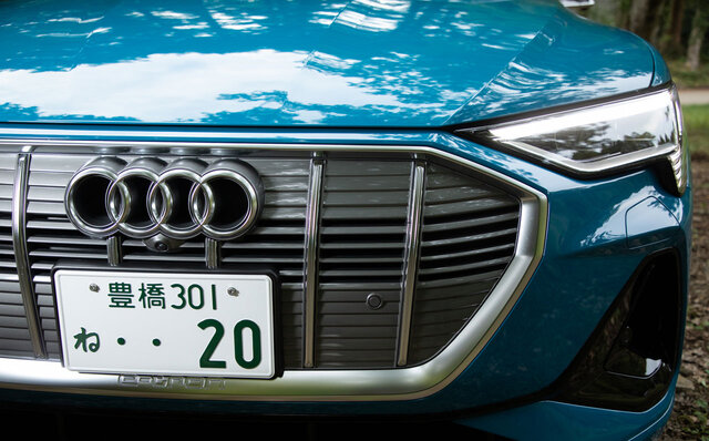 アウディ電動化攻勢の尖兵、e-tronスポーツバックに試乗｜Audi