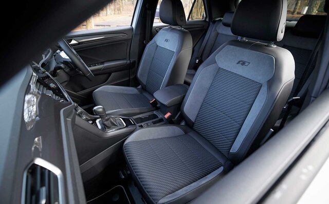 ゴルフのSUV版ともいうべきスタイルが魅力──フォルクスワーゲンT-Rocに試乗｜Volkswagen