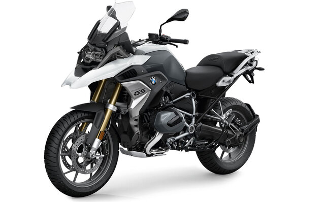 40周年を迎えたGSモデルの新型「R 1250 GS」「R 1250 GSアドベンチャー」がデビュー|BMW 40周年を迎えたGSモデルの新型「R 1250 GS」「R 1250 GSアドベンチャー」がデビュー|BMW